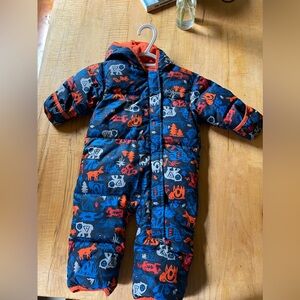Columbia Snowsuit 6-12 months